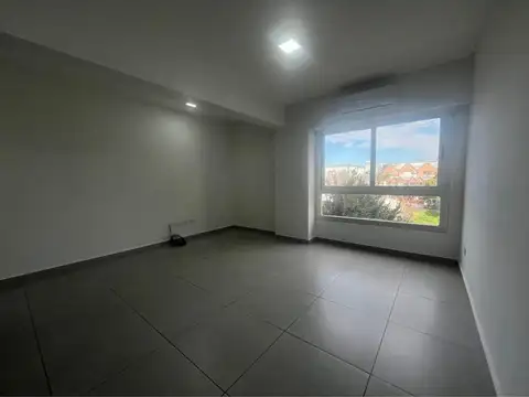 Departamento monoambiente en alquiler Ituzaingo