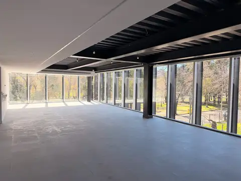 Oficina en Alquiler en Martínez Vías / Santa Fe, USD 15.000