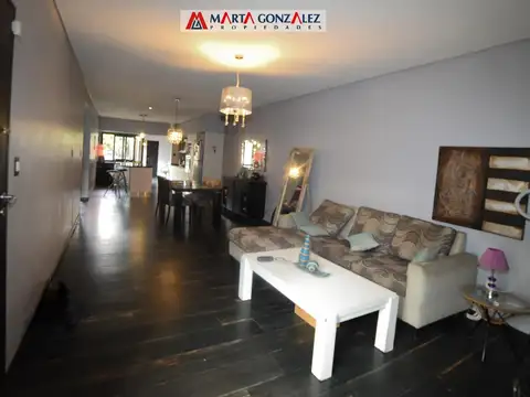Casa en Venta en Villa Sarmiento, USD 210.000