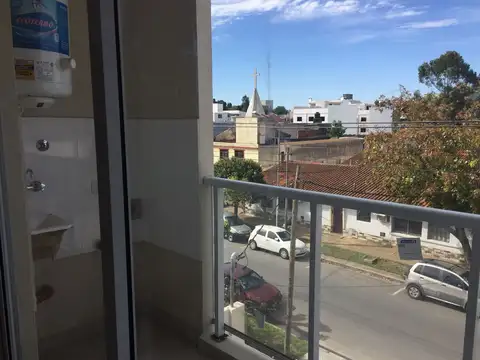 Almafuerte 2600, Piso 2°