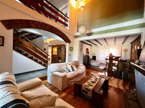 Casa en Venta en Barrio Alemán, USD 790.000