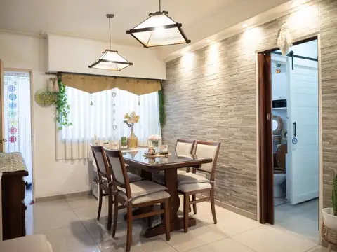 Depto Tipo Casa en Venta de 2 dormitorios