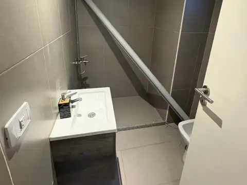 MONOAMBIENTE CON PATIO EN ALQUILER