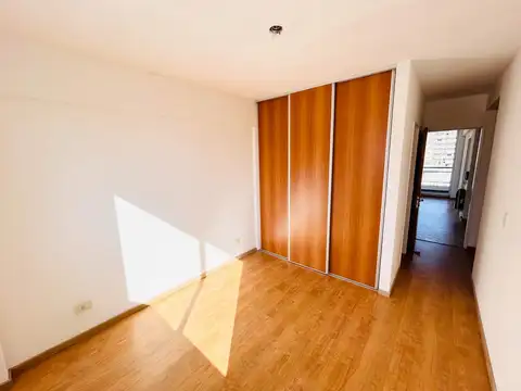 Depto. Semipiso 1 Dormitorio con Cochera | Buenos Aires 1100