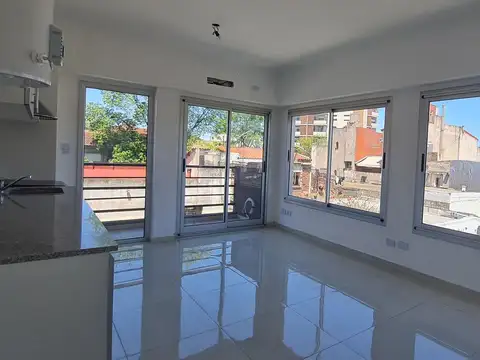 Gral. Lavalle 3431  Bloque C 2º 207