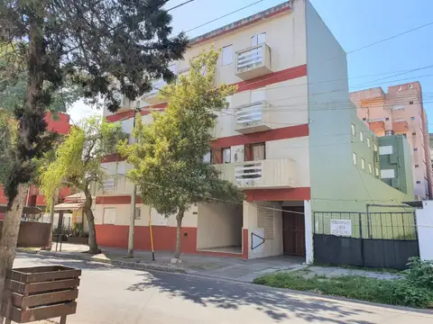 La Rioja 2300, Piso 3