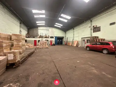 Galpon en Alquiler 26  mts Frente