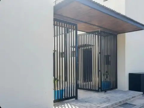 Venta de Departamento Mono Ambiente con cochera, Pilar 