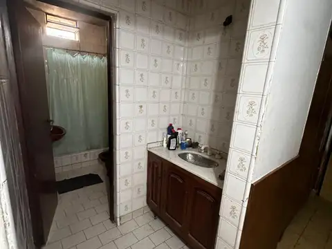 CASA 4 DORM. CERCA DE RUTA 11 Y CALLE ESPAÑA