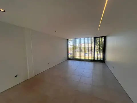 OFICINA en ALQUILER/VENTA a estrenar - 485(MITRE) e/ 137 y 138 - Entrega Inmediata