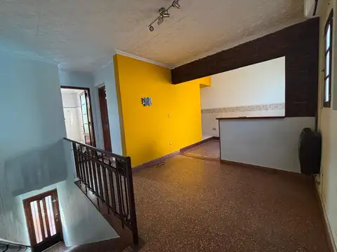 Depto Tipo Casa en Venta al Este