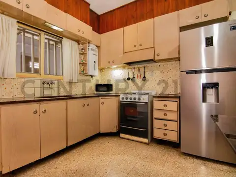 Laprida 3200, Piso 0