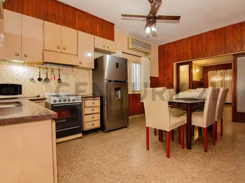 Laprida 3200, Piso 0