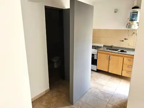 VENTA DEPTO ALBERDI 1 DORM PLANTA BAJA