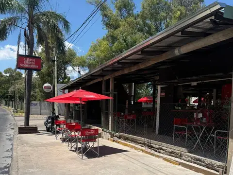 Venta de local comercial y fondo de comercio PARRILLA Pablo Nogues, Malv Argentinas OPORTUNIDAD!!!!!
