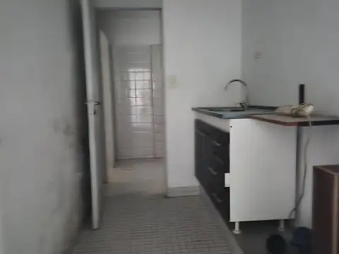 Avenida Rivadavia 2700