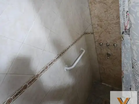 Casa en venta - 2 Dormitorios 1 Baño - General Rodríguez