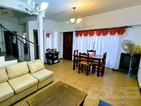 Casa en Venta en Villa Gobernador Udaondo, USD 170.000