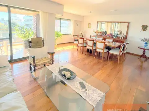 Semipiso San Isidro  3 domitorios balcon aterrazado cochera seguridad 24 hs piscina