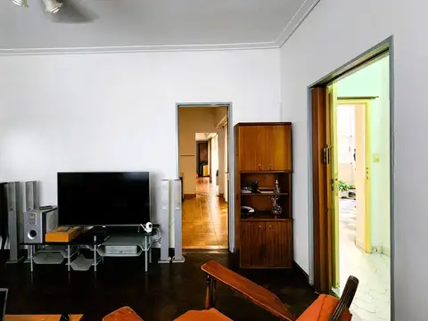 Depto Tipo Casa en Venta de 4 dormitorios