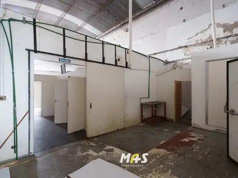Local en Alquiler en Balvanera, $ 2.500.000