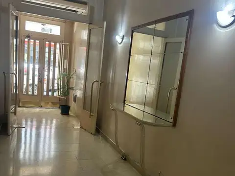 La Rioja 1200, Piso 5