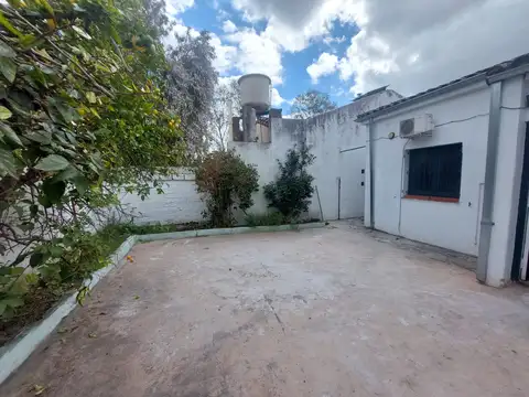 Depto Tipo Casa en Alquiler 70 años