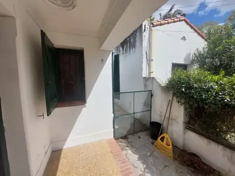 Depto Tipo Casa en Alquiler de 3 ambientes