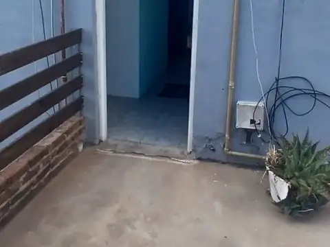 Depto Tipo Casa 3 ambientes con 1 baño