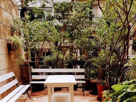 Duplex en Pettit hotel declarado Patrimonio Historico todo a Nuevo !