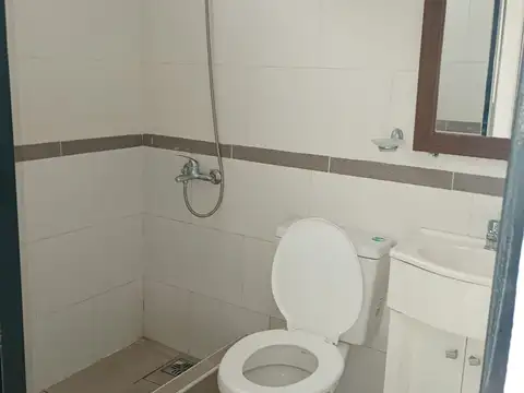 Depto Tipo Casa Monoambiente con 1 baño