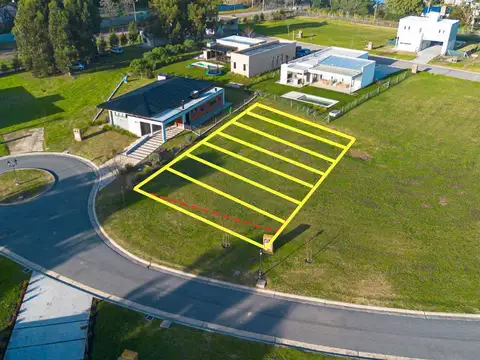 Lote premium en Arenas Chico. 
