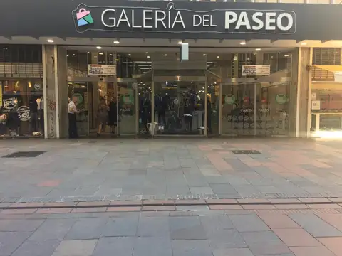 Oficina de categoría en venta Galería del paseo Microcentro Rosario