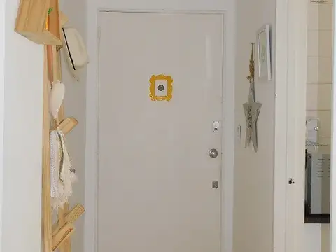 Bernardo de Irigoyen 1300, Piso 7