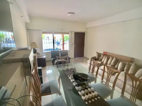 Depto Tipo Casa en Venta en Velez Sarsfield, USD 170.000