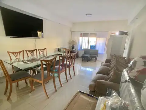 Depto Tipo Casa en Venta con 1 cocheras