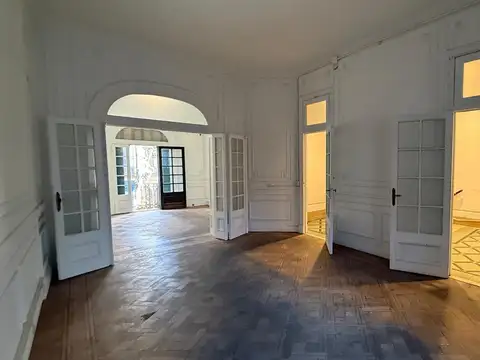Depto Tipo Casa 6 ambientes con 2 baños