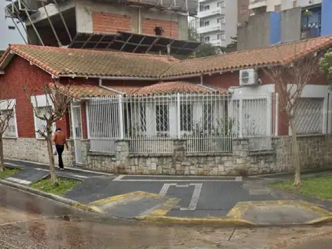 casa  ideal para empredimiento en Quilmes centro