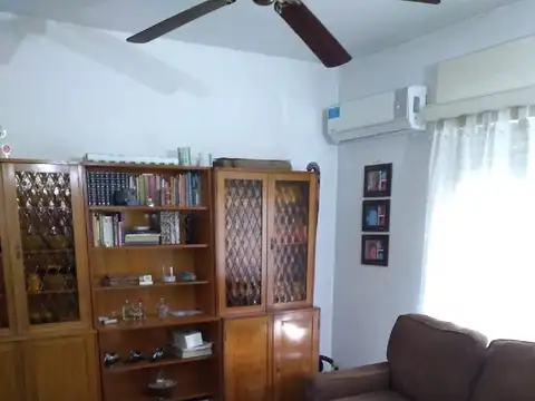 Casa en Venta en Moron Sur, USD 120.000