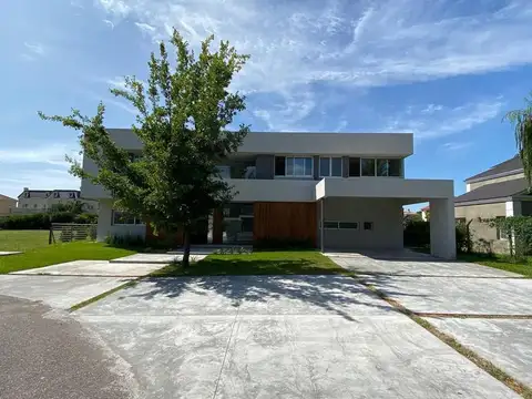 Casa en Venta en La Lomada De Pilar, USD 990.000