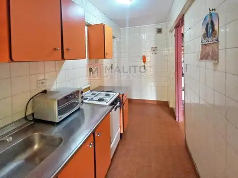 Venta Departamento 3 Ambientes con Balcon en Torre