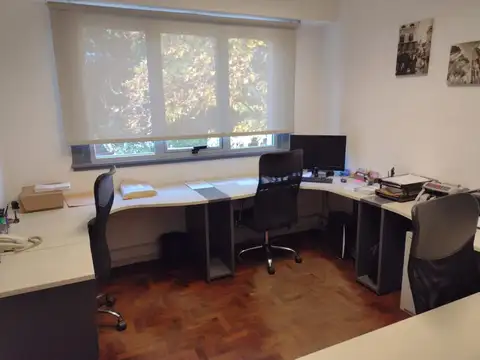 Casa 7 ambientes con 3 baños