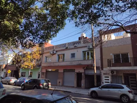 PROPIEDAD EN BLOCK VARIOS USOS!!