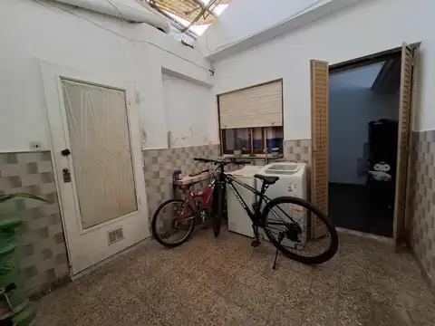 Depto Tipo Casa en Venta 78 años