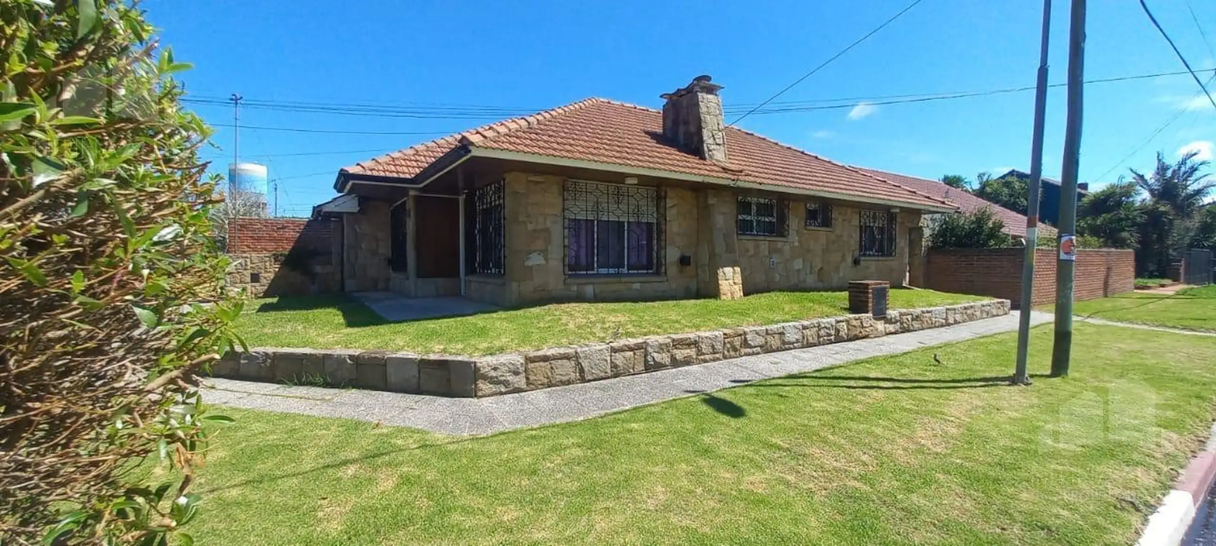 Venta Casa 4 Ambientes en Punta Mogotes