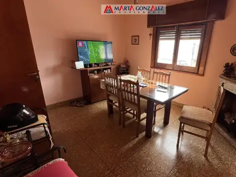 Depto Tipo Casa en Venta en Villa Sarmiento, USD 68.000