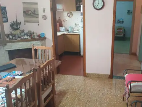 Depto Tipo Casa en Venta en Villa Sarmiento, USD 68.000