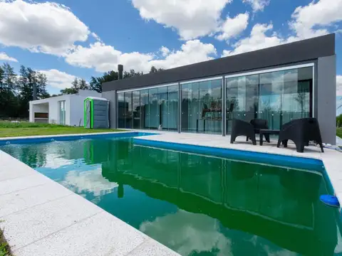 Venta de Casa en Lares de Canning