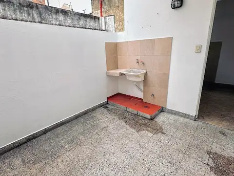 Depto Tipo Casa en Alquiler al Sur