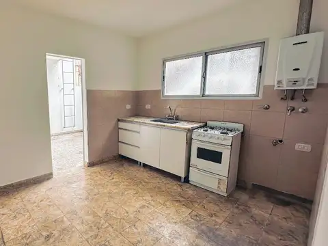 Depto Tipo Casa 3 ambientes con 1 baño